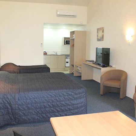 קיימברידג' Captains Quarters Motor Inn מראה חיצוני תמונה