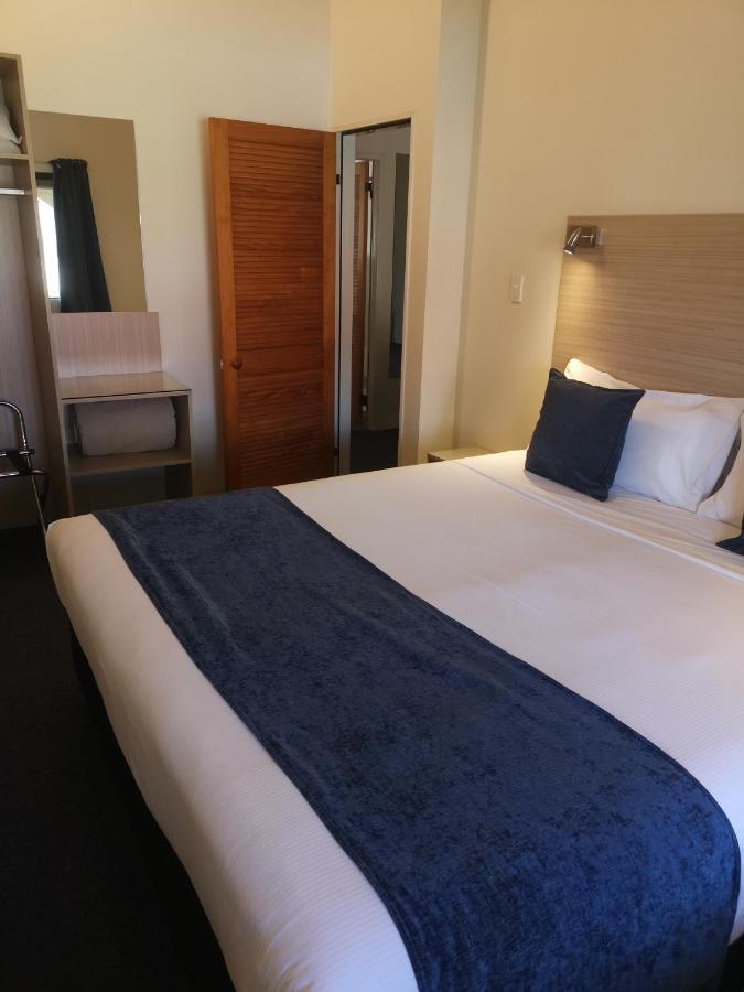 קיימברידג' Captains Quarters Motor Inn מראה חיצוני תמונה